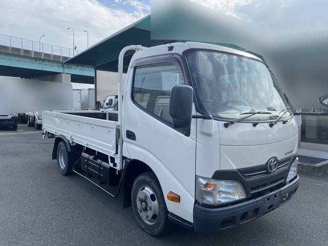 TOYOTA Toyoace Flat Body TKG-XZU645 2016 94,000km