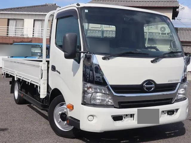 HINO Dutro Flat Body TPG-XZC710M 2017 76,900km