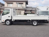 HINO Dutro Flat Body TPG-XZC710M 2017 76,900km_7