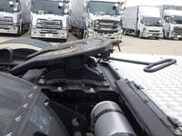 UD TRUCKS Quon Trailer Head 2RG-GK5DAB 2024 1,000km_11