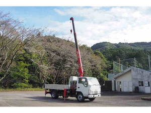 Elf Truck (With 3 Steps Of Cranes)_1