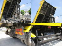 MITSUBISHI FUSO Super Great Dump QKG-FV60VX 2015 343,326km_9