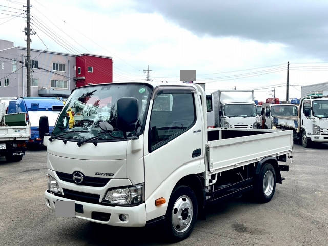 HINO Dutro Flat Body TKG-XZU605M 2018 97,280km