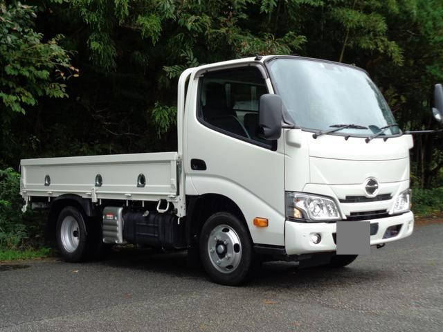 HINO Dutro Flat Body 2RG-XZU605M 2023 21,055km