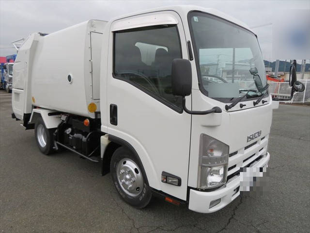 ISUZU Elf Garbage Truck TKG-NMR85AN 2013 156,000km