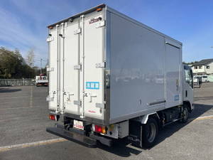 Elf Refrigerator & Freezer Truck_2