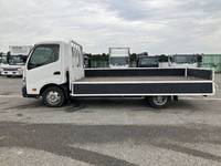 HINO Dutro Flat Body TPG-XZU712M 2017 31,229km_6