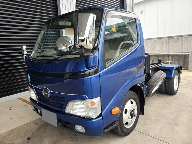 HINO Dutro Container Carrier Truck BKG-XZU304M 2010 110,500km