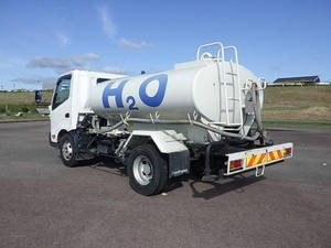 Dutro Sprinkler Truck_2