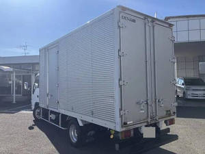 Elf Aluminum Van_2
