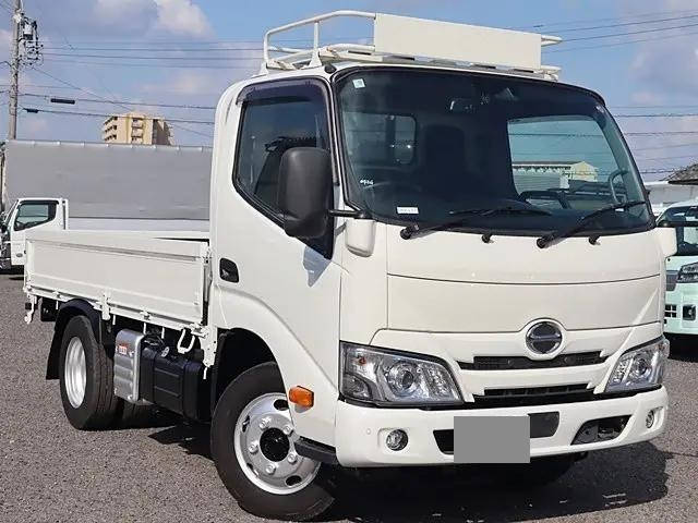 HINO Dutro Flat Body 2RG-XZU605M 2019 51,660km