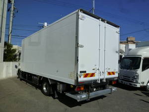 Forward Refrigerator & Freezer Truck_2