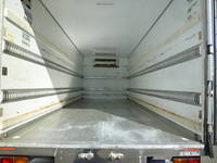 ISUZU Forward Refrigerator & Freezer Truck TKG-FRR90S2 2015 628,283km_9