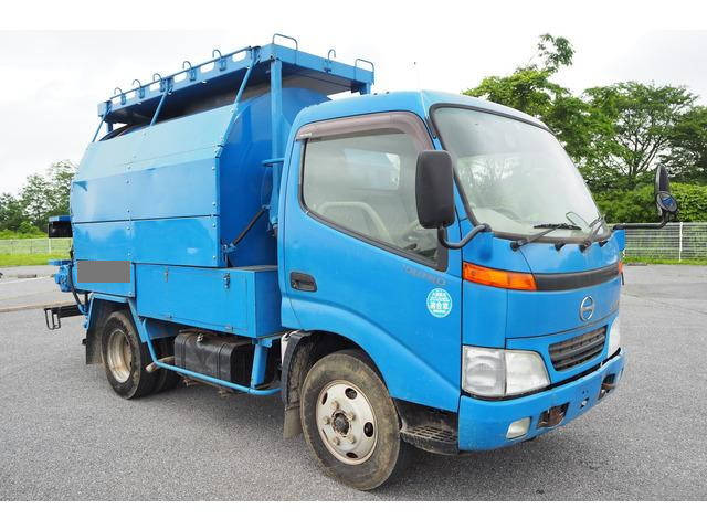 HINO Dutro Chipper Truck KK-XZU302X 2001 8,660km