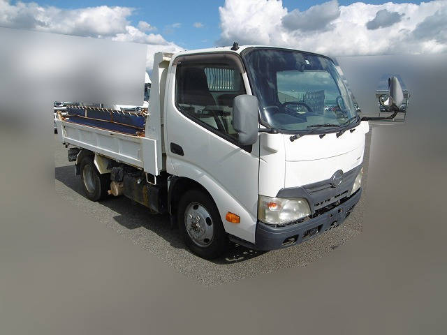 HINO Dutro Dump SKG-XZU675T 2011 100,855km