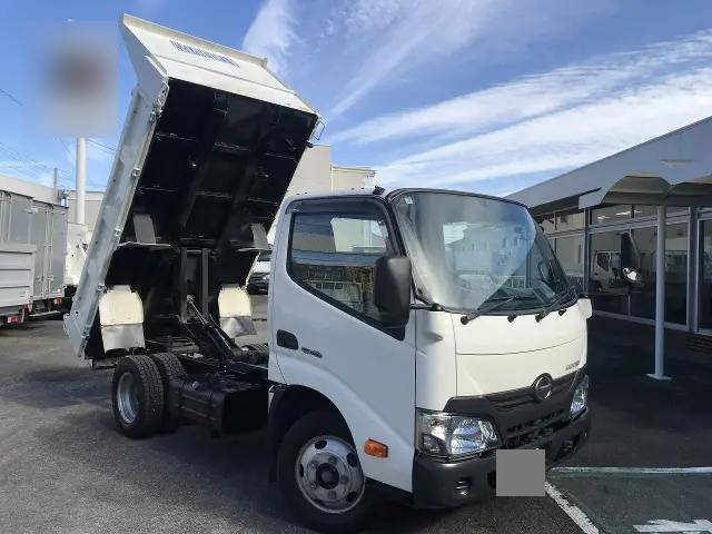 HINO Dutro Dump TPG-XZU620T 2017 73,720km