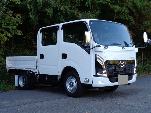 MAZDA Titan Double Cab 2RG-LJR88AF 2024 680km