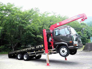Condor Self Loader (With 4 Steps Of Cranes)_1