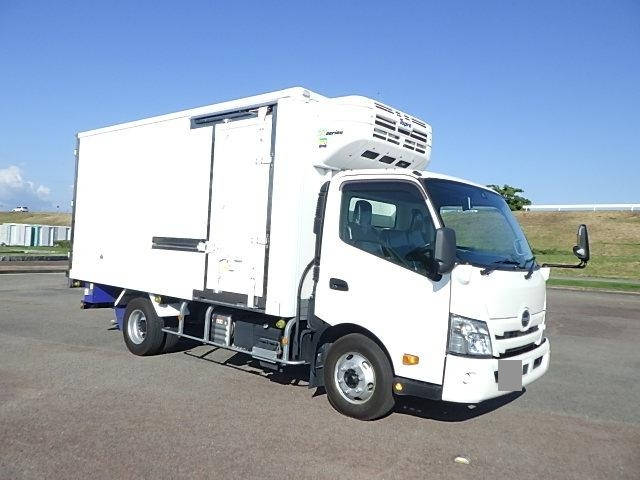 HINO Dutro Refrigerator & Freezer Truck 2RG-XZU712M 2022 88,790km