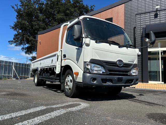 HINO Dutro Flat Body TKG-XZU695M 2016 27,000km