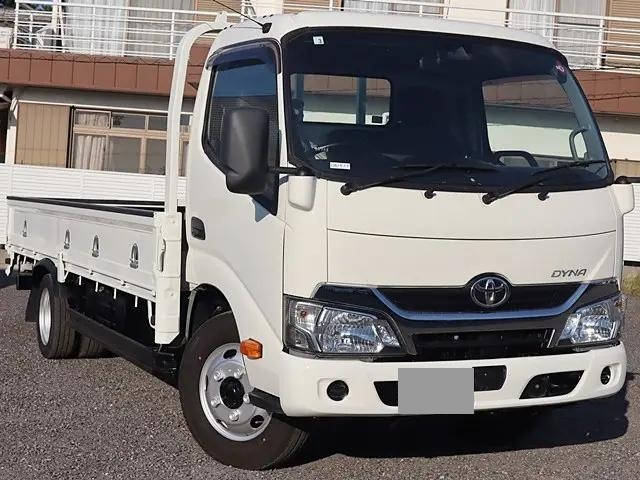 TOYOTA Dyna Flat Body TPG-XZU655 2018 41,100km