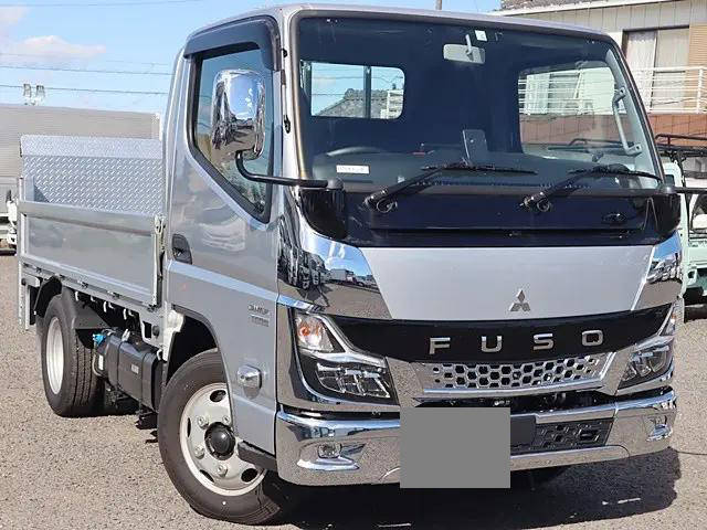 MITSUBISHI FUSO Canter Flat Body 2RG-FBAV0 2023 3,900km