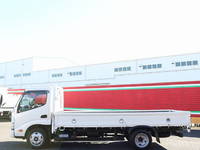 HINO Dutro Flat Body 2RG-XZU655M 2021 17,296km_15