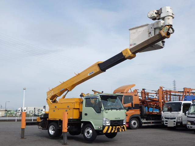 ISUZU Elf Cherry Picker TKG-NKR85YN 2015 107,000km