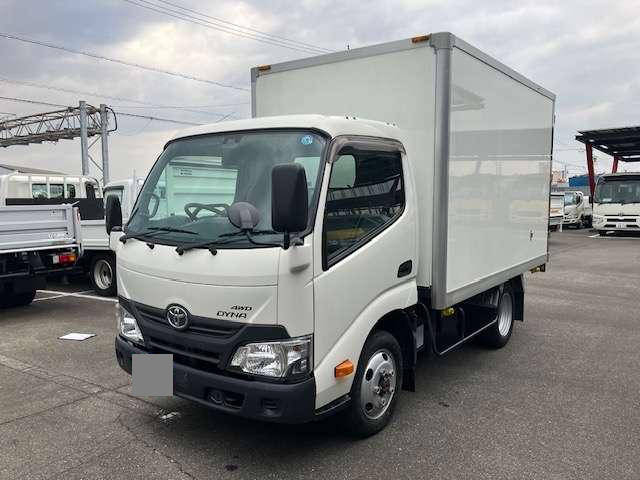 TOYOTA Dyna Panel Van TKG-XZU675 2018 108,000km