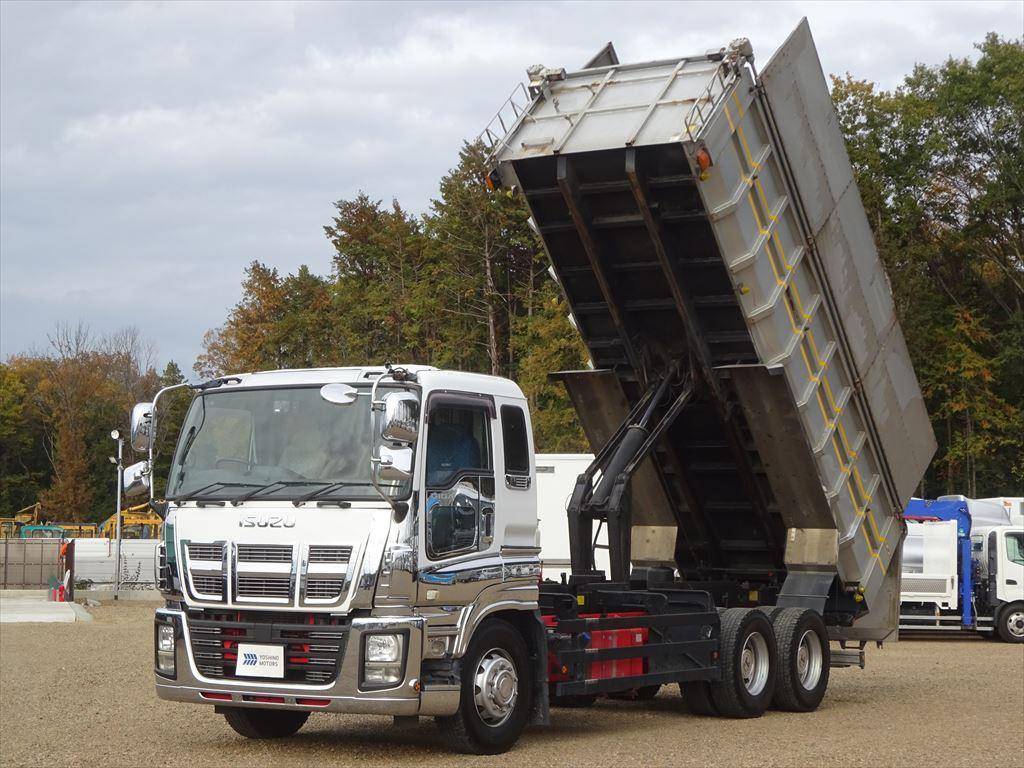 ISUZU Giga Deep Dump QKG-CYM77AM 2014 429,000km