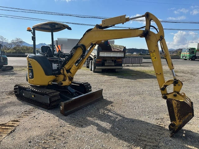 KOMATSU Others Mini Excavator PC35MR-3  590h