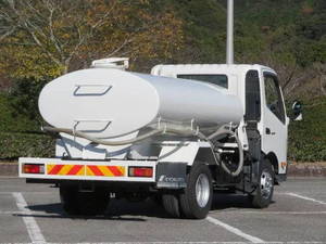 Dutro Sprinkler Truck_2