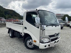 TOYOTA Toyoace Flat Body TKG-XZU605 2017 54,150km_1