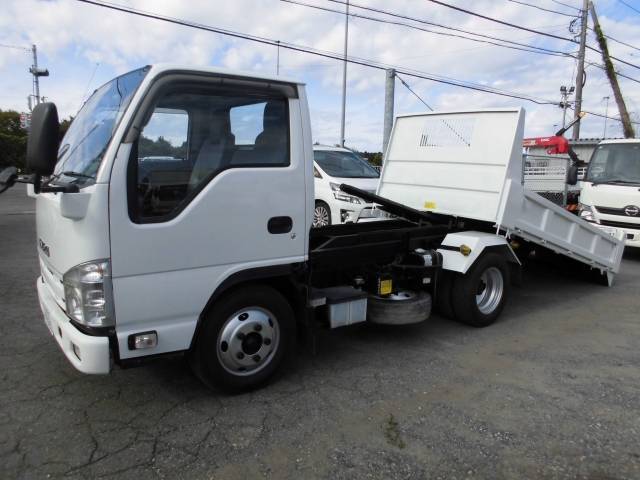 ISUZU Elf Dump TKG-NKR85AN 2013 111,058km