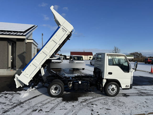 ISUZU Elf Dump SKG-NKR85AD 2012 116,670km