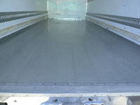 ISUZU Forward Refrigerator & Freezer Truck PKG-FRR90S2 2010 535,425km_26