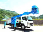 Canter Cherry Picker
