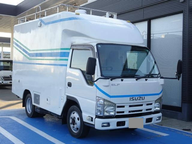 ISUZU Elf Panel Van BDG-NKS85AN 2010 10,000km