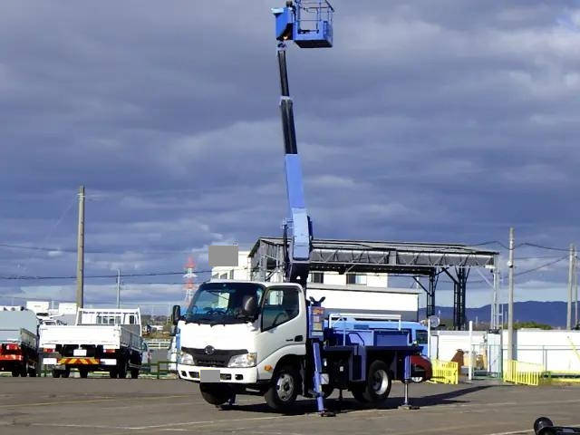 HINO Dutro Cherry Picker TKG-XZU600X 2013 33,000km