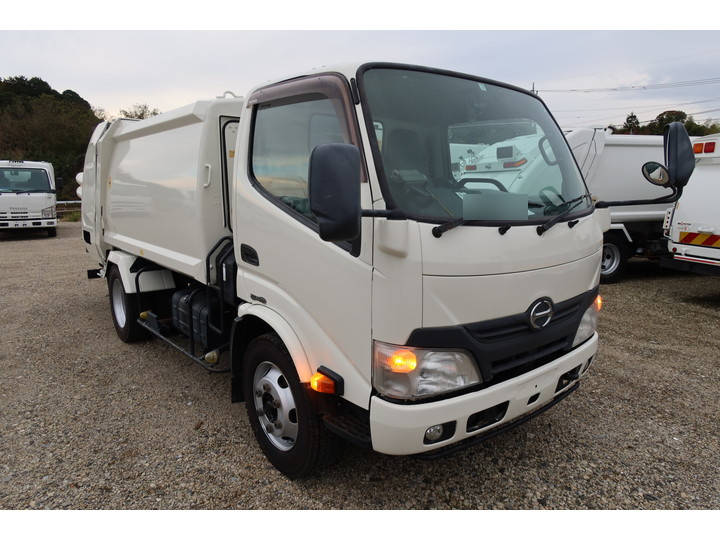 HINO Dutro Garbage Truck TKG-XZU640F 2014 232,065km