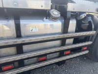 MITSUBISHI FUSO Super Great Trailer Head QPG-FP64VDR 2016 479,000km_24