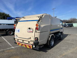 Elf Garbage Truck_2