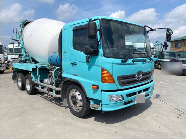 HINO Ranger Mixer Truck LDG-GK8JKAA 2012 146,500km