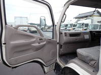 HINO Dutro Double Cab BDG-XZU414M 2011 138,800km_29