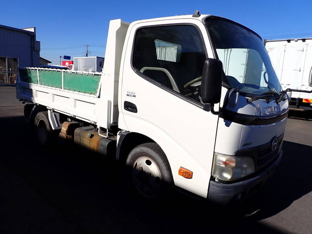 HINO Dutro Dump BDG-XZU568T 2011 172,400km