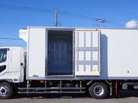 MITSUBISHI FUSO Fighter Refrigerator & Freezer Truck 2KG-FK65F 2020 338,000km_18