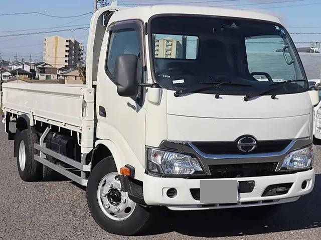 HINO Dutro Flat Body TKG-XZU652M 2018 39,230km