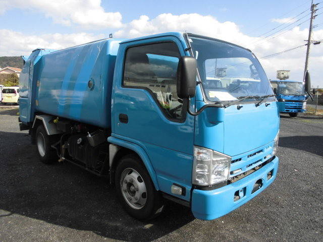 ISUZU Elf Garbage Truck SKG-NKR85YN 2014 119,027km