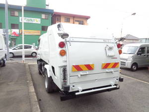 Canter Garbage Truck_2