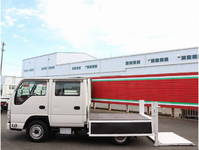 ISUZU Elf Double Cab TRG-NHR85A 2016 83,250km_5